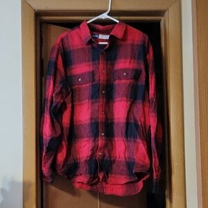 Old Navy Red and Black Plaid Men's Shirt